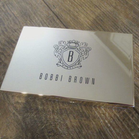 Authentic Bobbi Brown It's Your Party Eye & Cheek Palette Eye Shadow & Blush - Picture 2 of 9